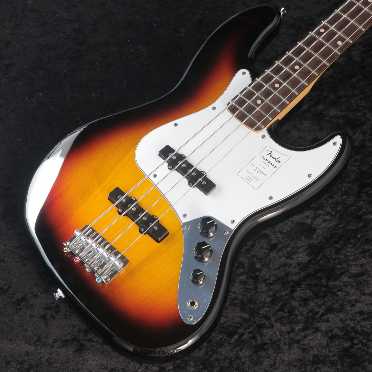 FENDER IDN / Standard Jazz Bass Laurel FB White Pickguard 3CS【B級アウトレット品】(重量：4.54kg) 【御茶ノ水本店】
