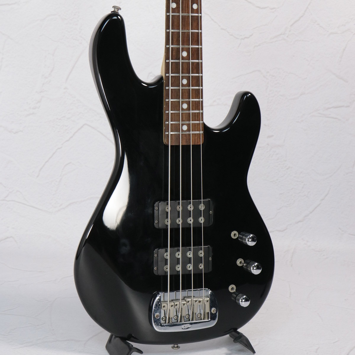 中古】G&L / Tribute Series L-2000 Black / Made in Indonesia 【訳