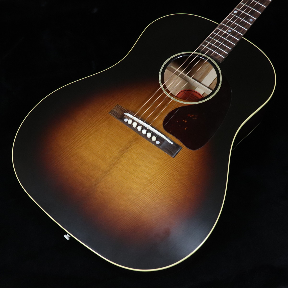 Gibson / 1942 J-45 BANNER Vintage Sunburst 【梅田店】 | フラット