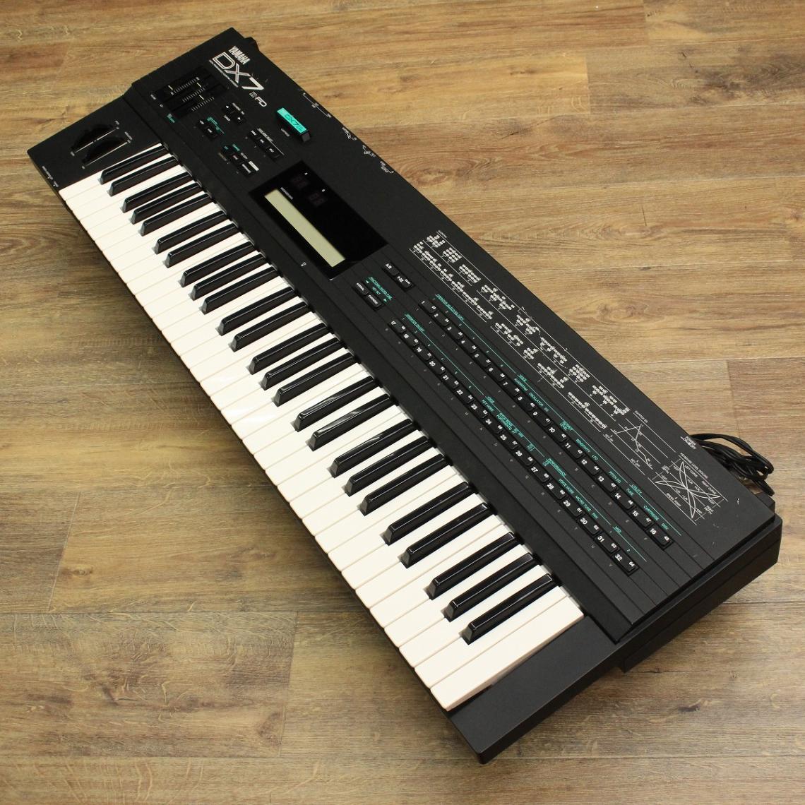 YAMAHA ヤマハ　シンセサイザー　キーボード　DX7II-FD 中古】 YAMAHA / DX7II-FD 【キーボードマート新宿】【新宿店】 | ～61