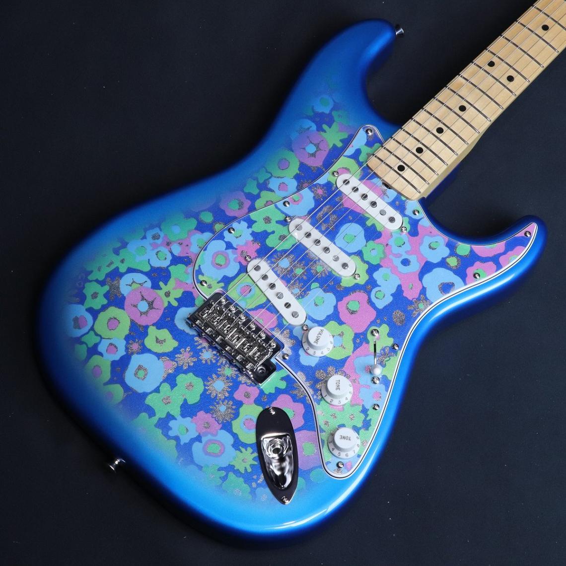 [特典付き]Fender / Made in Japan Limited Stratocaster Maple Fingerboard Blue Flower [2025年限定モデル]【S/N:JD25029538】【3.42kg】【横浜店】