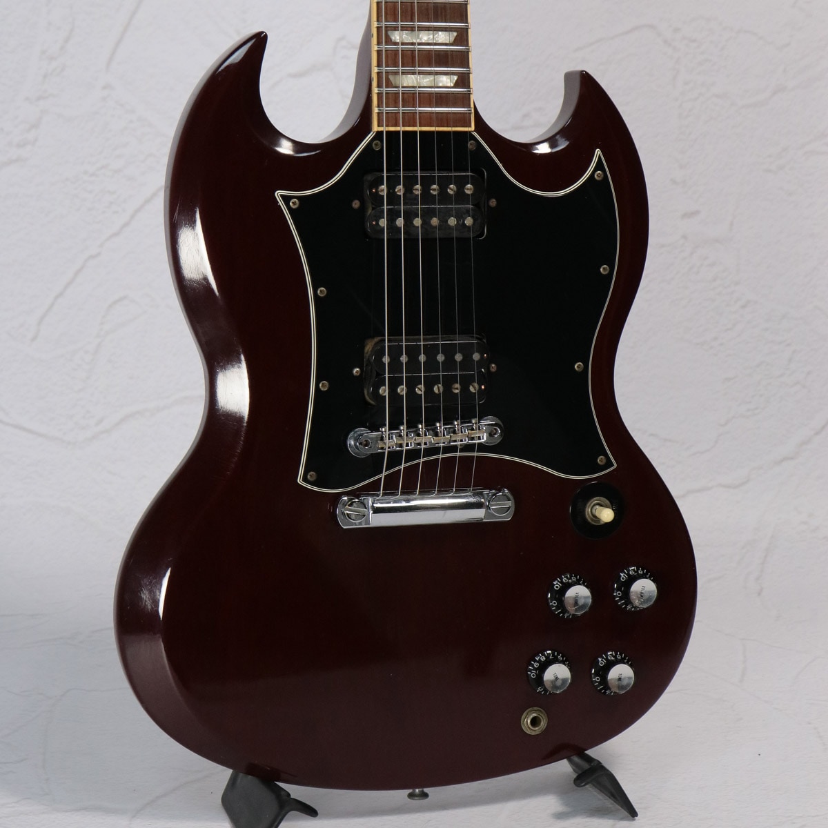 【新品同様！】Gibson USA SG Standard 希少 ハードケース付 Gibson SG Standard 2012年製 ホワイト ハードケース付 Gibson SG
