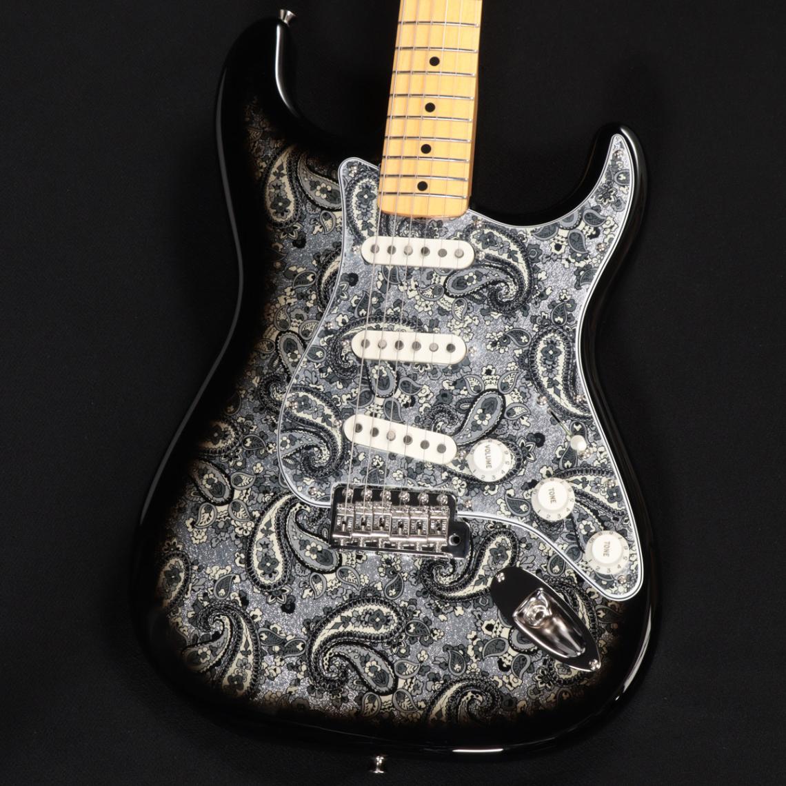✭Fenderペイズリーストラトキャスター Made in Japan Limited Stratocaster® Indigo Paisley – Fender