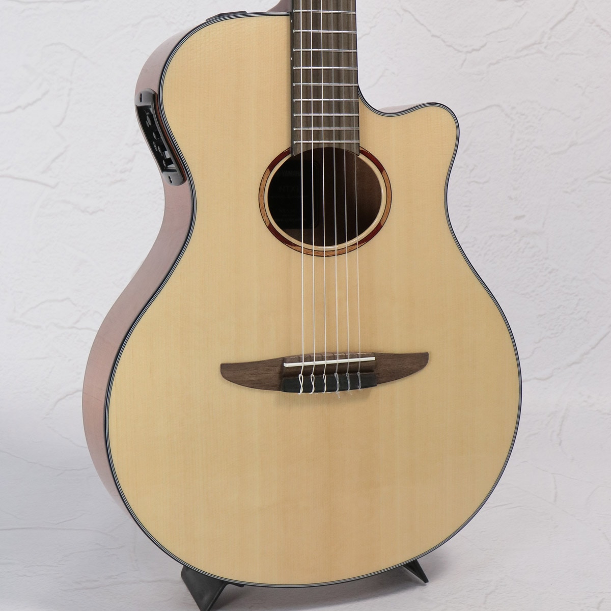 イシバシ楽器 | ギター、アコギ、管楽器などを扱う全国12店舗の楽器店