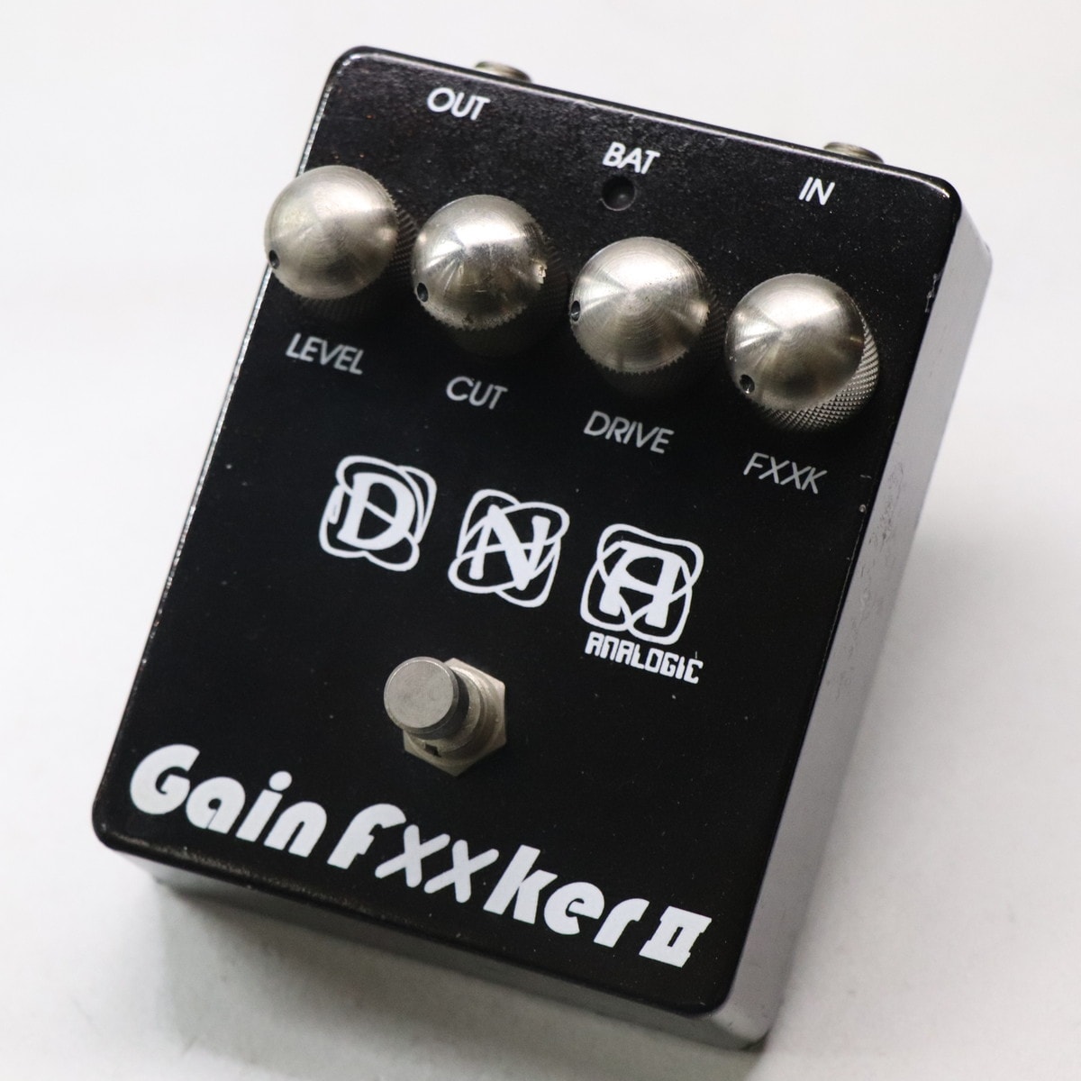 DNA Analogic Smoky Fuzz ギターエフェクター DNA Analogic Smoky Fuzz ギターエフェクター