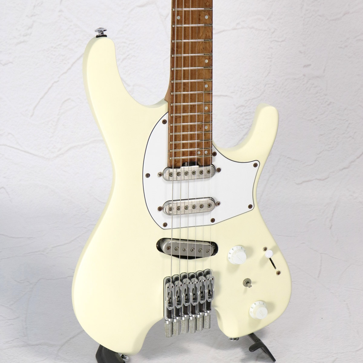 Ibanez ICHI10 ほぼ未使用 ソフトケース付き Ibanez ICHI10 ほぼ未使用 ソフトケース付き Ibanez ICHI10 ほぼ未使用