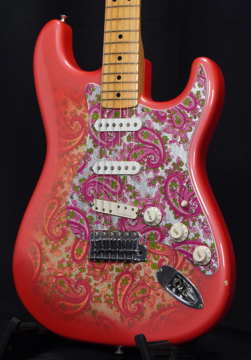 中古】 Fender Japan / ST72-90 Pink Paisley 【御茶ノ水
