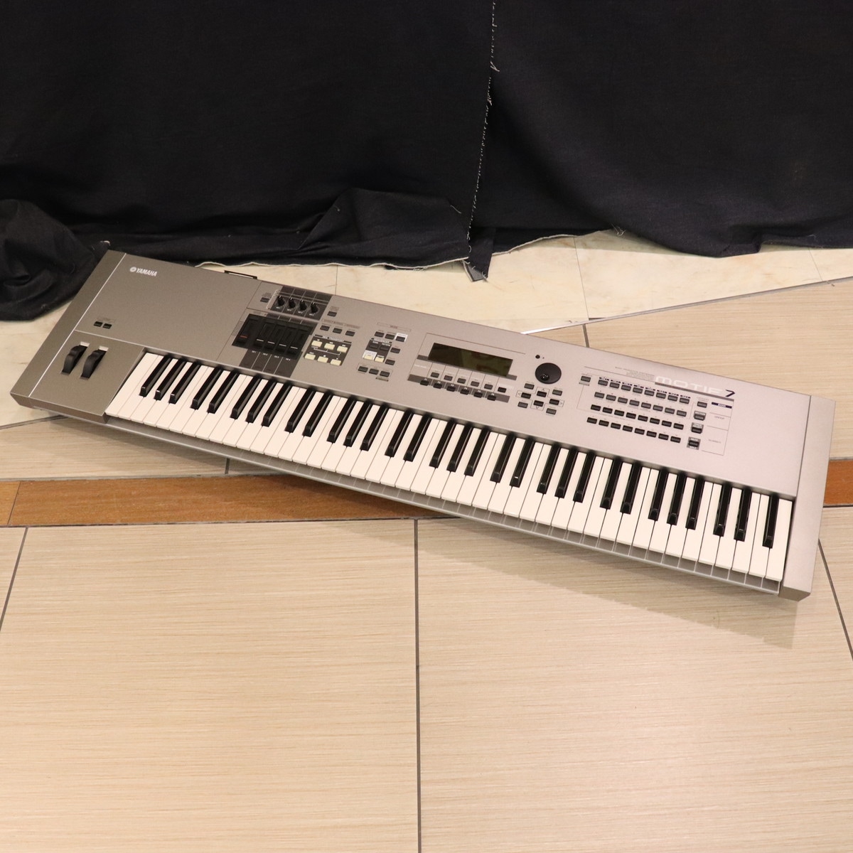 中古】YAMAHA / MOTIF7 【梅田店】 | ～76鍵盤 | イシバシ楽器