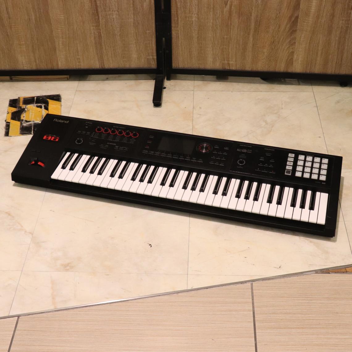 中古】Roland / FA-06 Music Workstation 【梅田店】 | ～61鍵盤