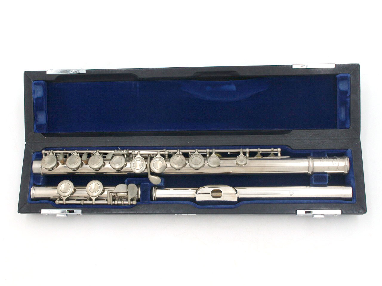 Vito 113 ii 銀製 フルート 本体 ケース付き中古品 Vito 113 ii 銀製 フルート 本体 ケース付き中古品 Vito 113 ii 銀製