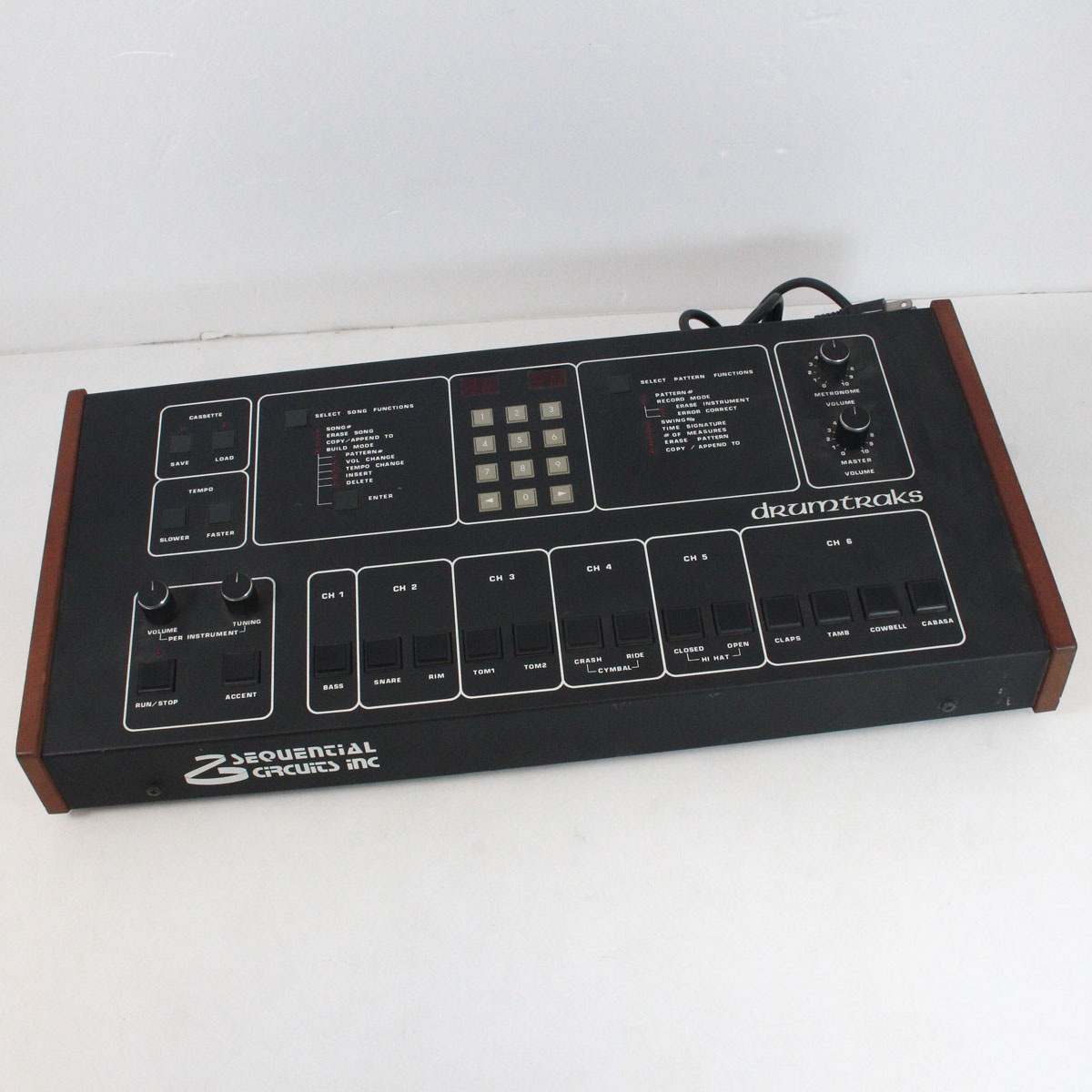 [専用ケース付/動作品]Sequential Circuit drumtraks 中古】SEQUENTIAL CIRCUITS INC / DRUMTRAKS 400【渋谷店】【値下げ