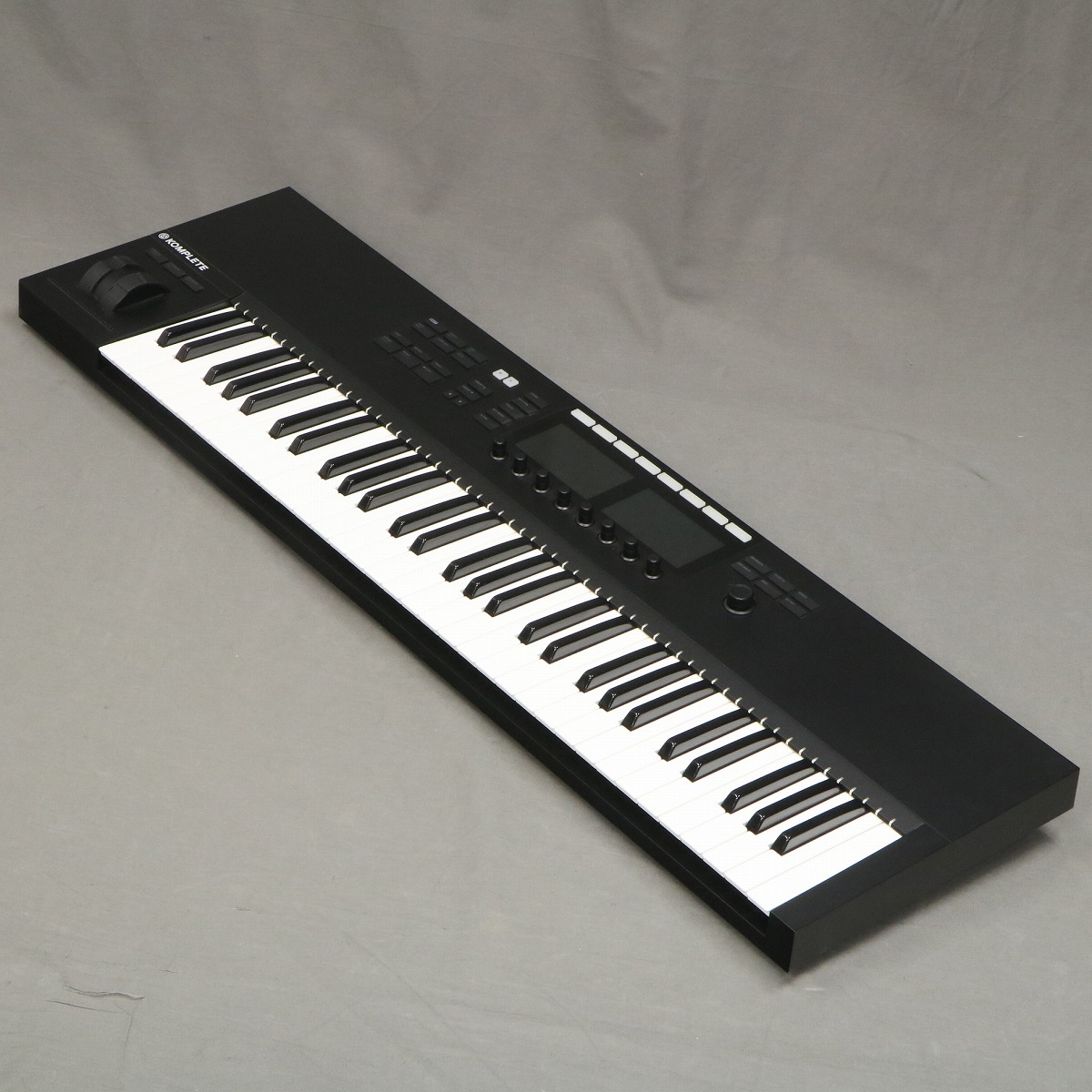 中古】 NATIVE INSTRUMENTS / KOMPLETE KONTROL S61 MK2 【御茶ノ水