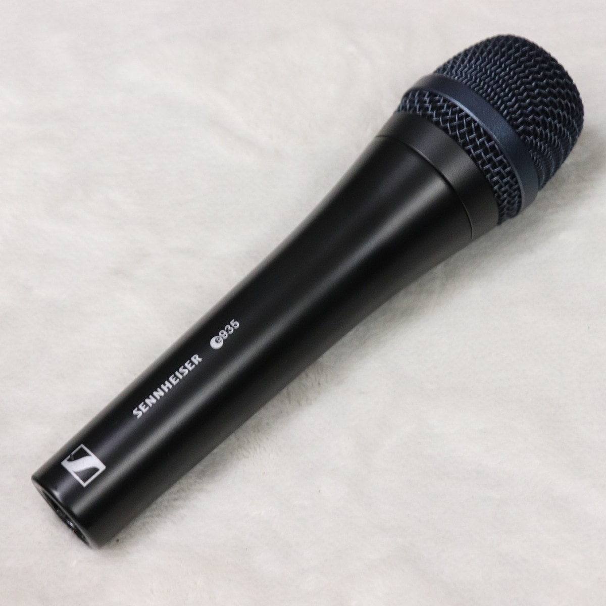 中古】Sennheiser / e935 【梅田店】 | ダイナミックマイク | イシバシ楽器