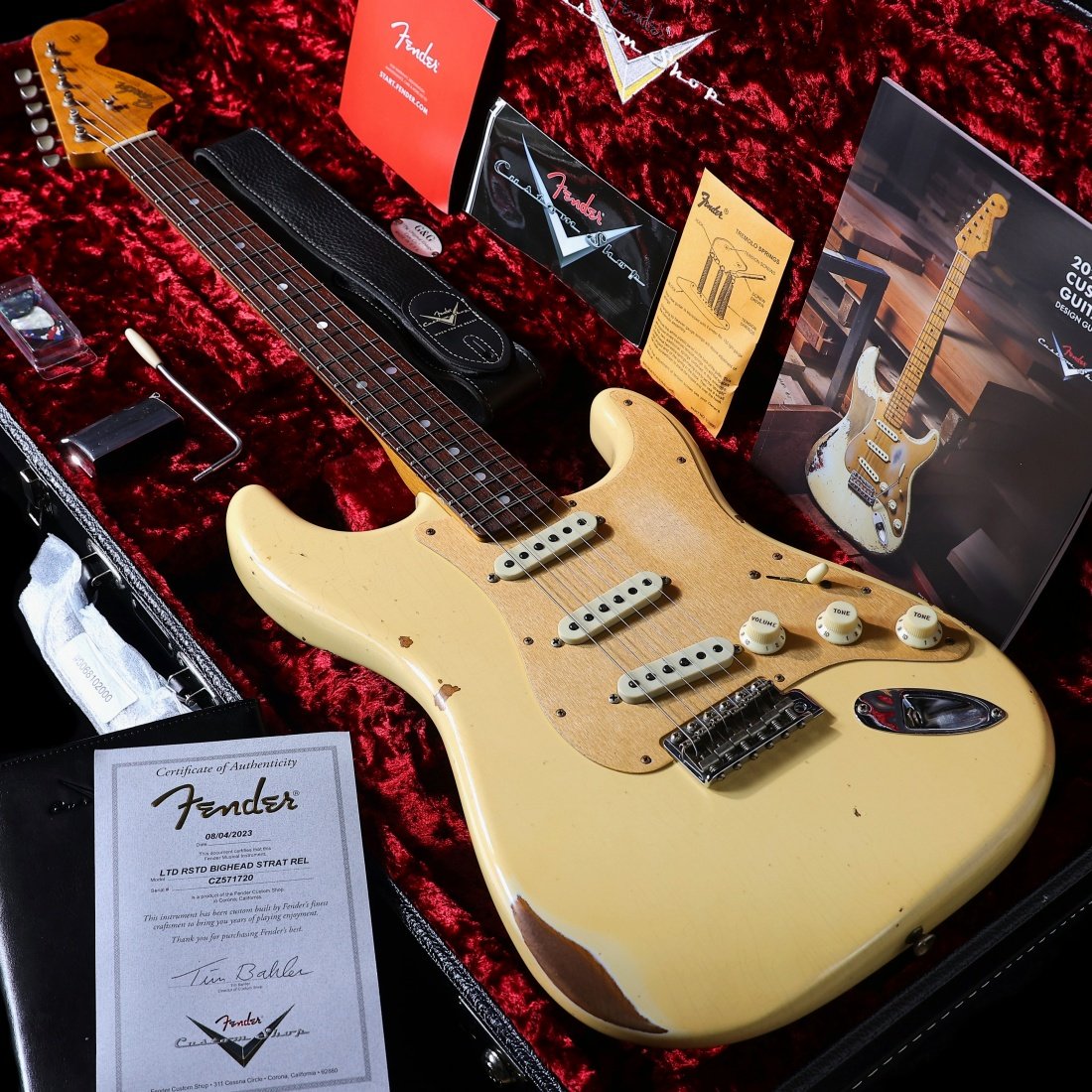 Fender Custom Shop / Limited Edition Big Head Stratocaster Relic Aged Vintage White【S/N CZ571720】【渋谷店】【アウトレット】【アウトレット】