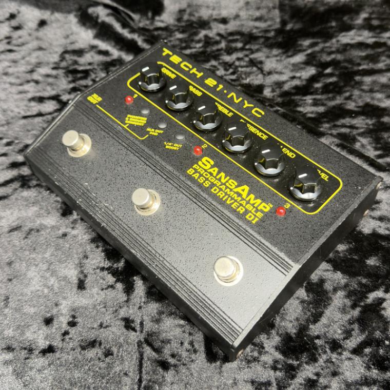 ケース (エフェクター)の検索結果 | ギター、アコギ、管楽器などを扱う