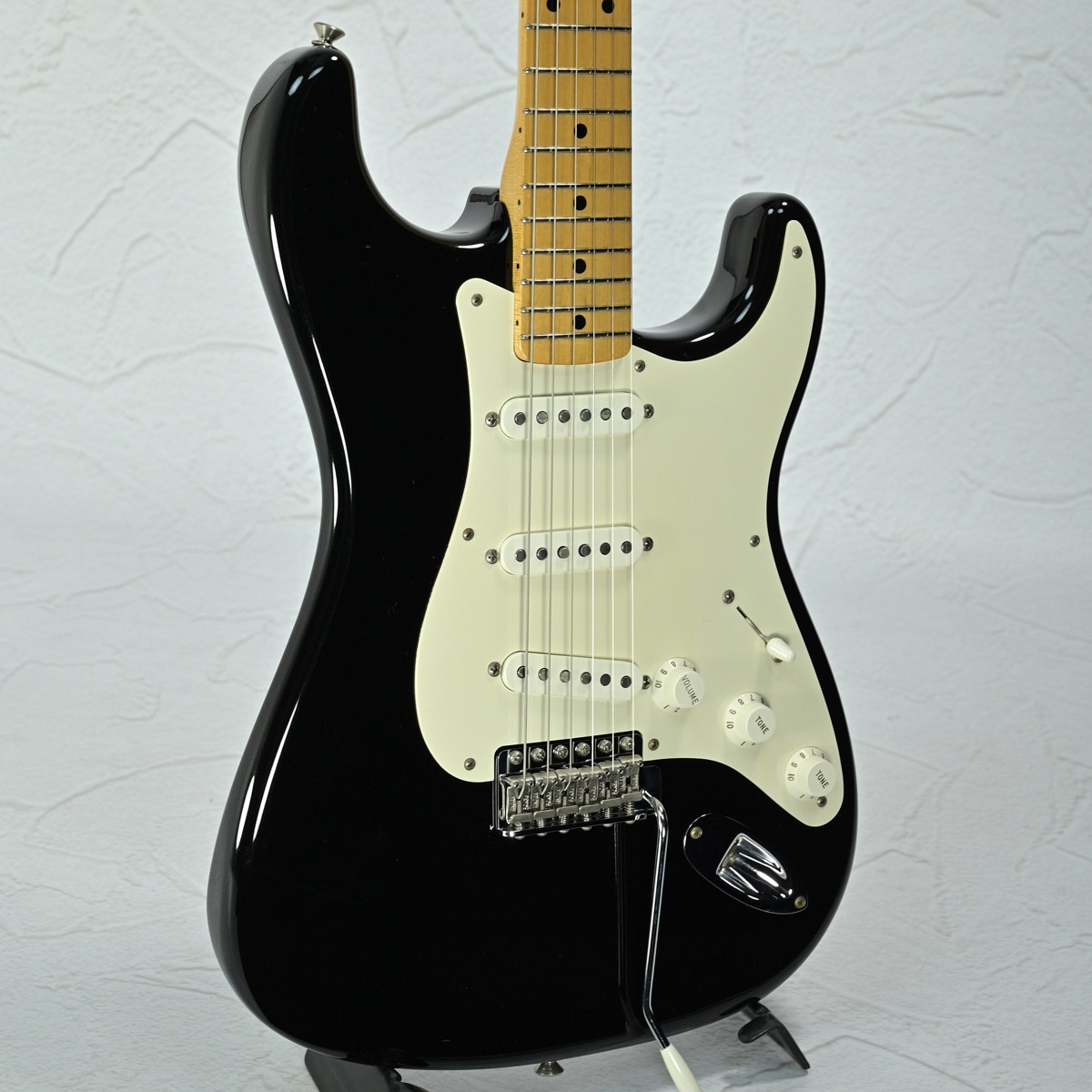 Fender (ストラトキャスタータイプ × ブラック × 名古屋栄店)の検索