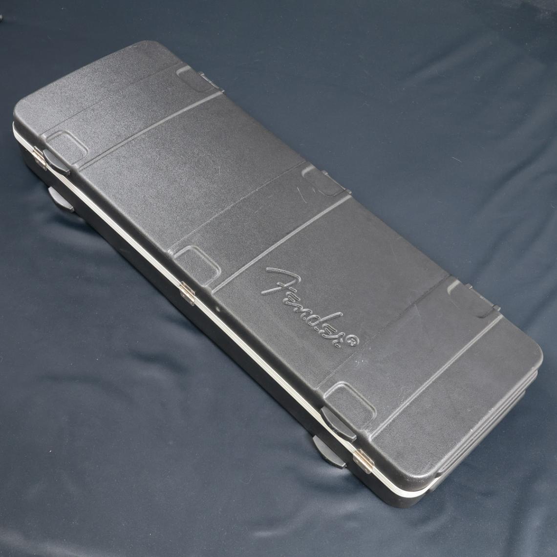 中古】Fender / Deluxe Molded Strat/Tele Case Black 【池袋店 中古】Fender / Deluxe Molded Strat/Tele Case Black 【池袋店