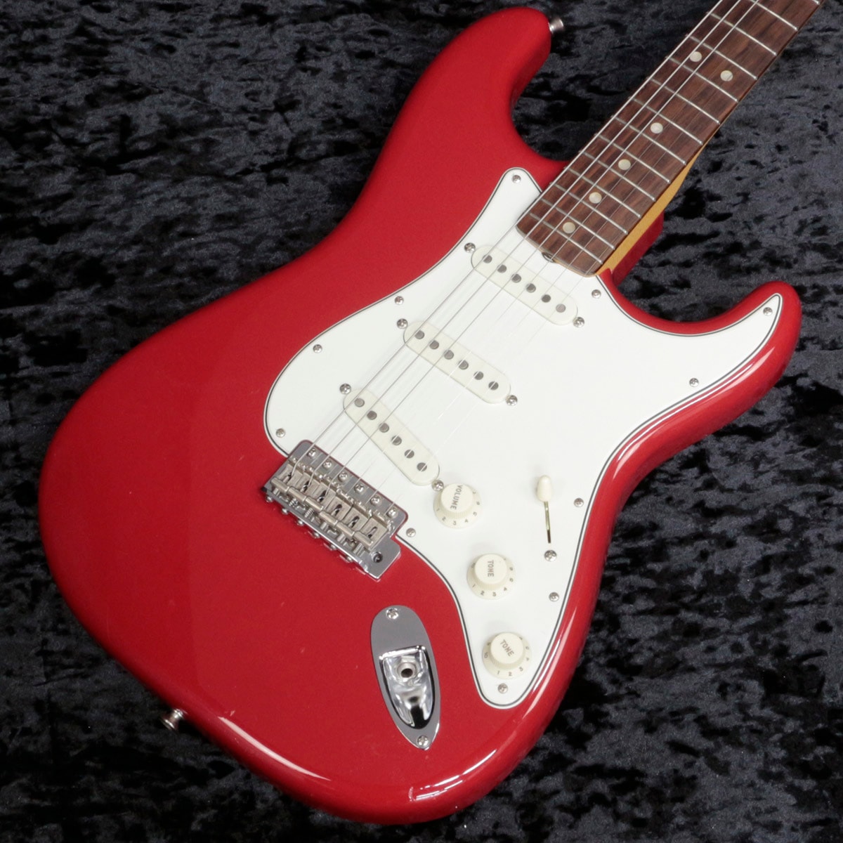 Fender USA ストラトキャスター アメリンカンビンテージ ダコタレッド Fender USA ストラトキャスター アメリンカンビンテージ ダコタレッド