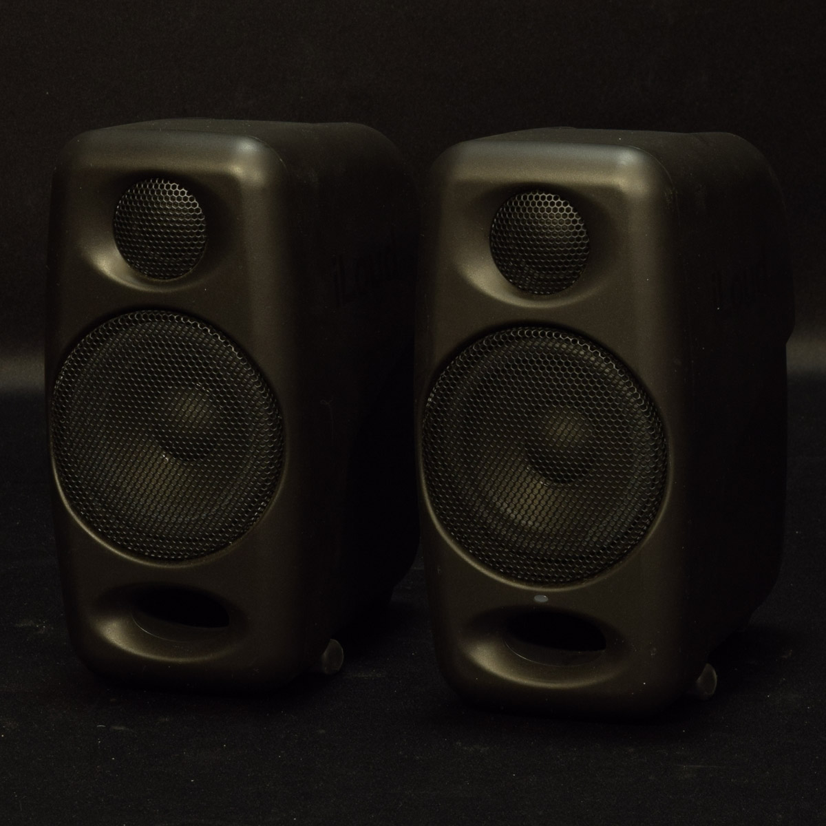 【中古】iLoud Micro Monitor スピーカー IK Multimedia　動作確認済品 数量限定特価] IK Multimedia iLoud Micro Monitor モニタースピーカー
