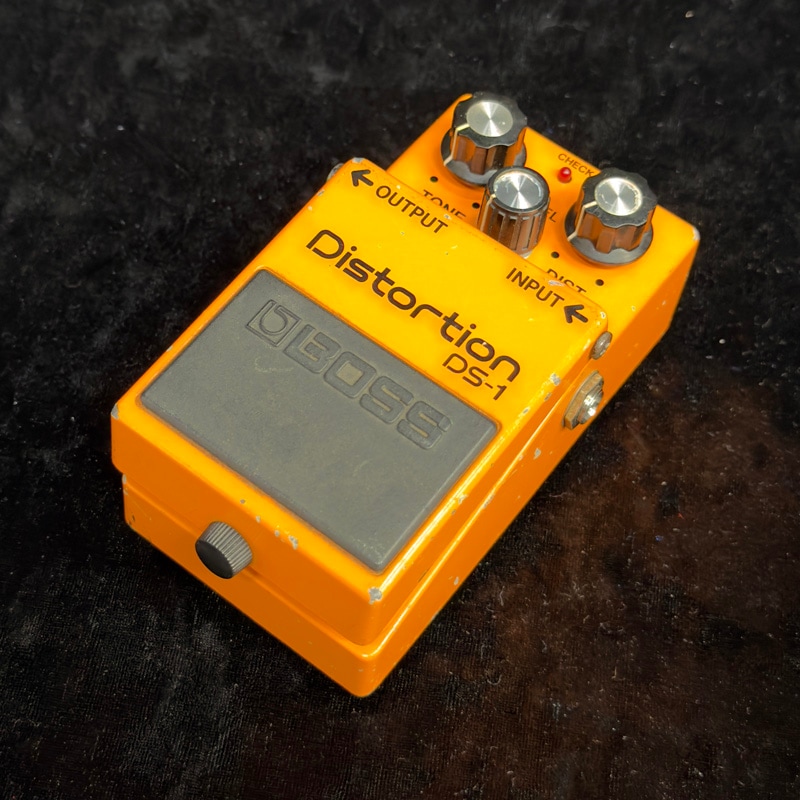中古】BOSS / DS-1 MADE IN JAPAN 黒ネジ 【新宿店】【4/5 値下げ