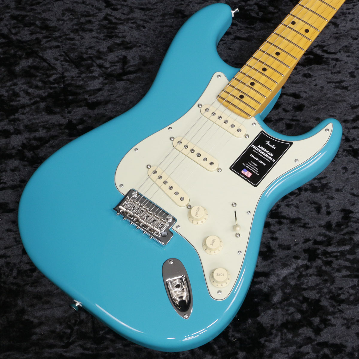 Fender / American Professional II Stratocaster Maple Fingerboard
