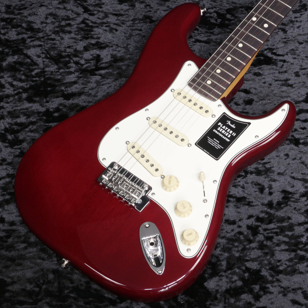 Fender製の Player Ⅱシリーズ ストラトキャスター　超美品 Fender Player II Stratocaster -Transparent Cherry Burst- 3.03kg
