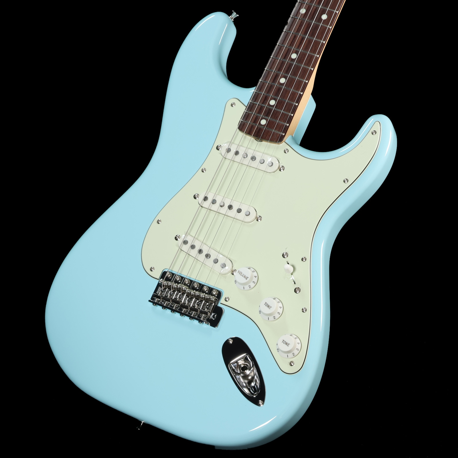 ストラトキャスタータイプ × FENDER MADE IN JAPAN × ブルー)の検索