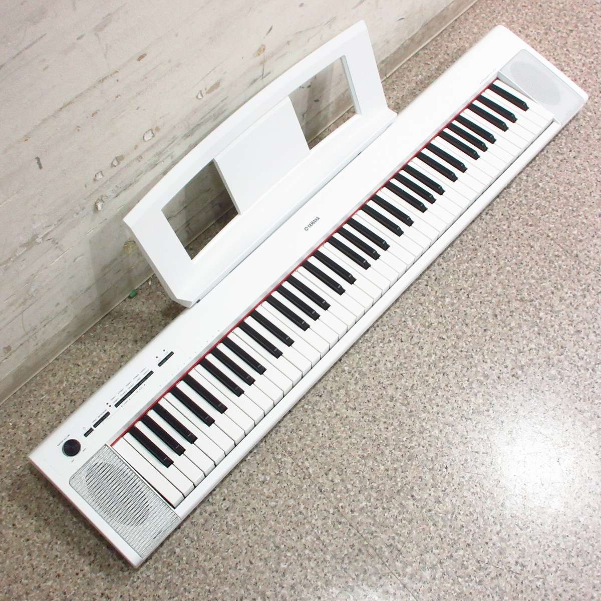 中古】YAMAHA / NP-32WH 76鍵盤☆スタイリッシュキーボード 【横浜店