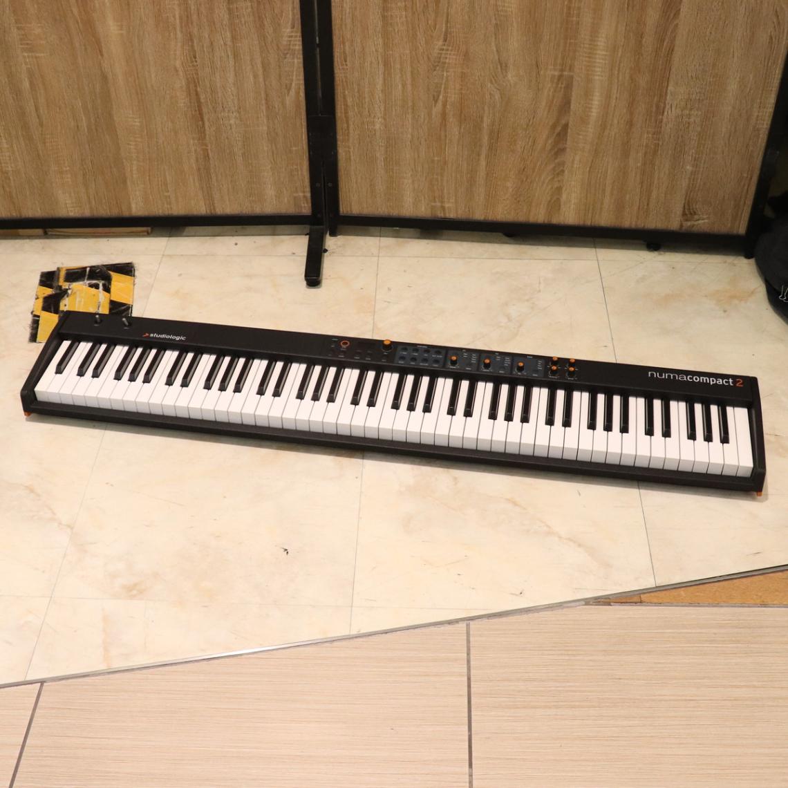 中古】Studiologic / Numa Compact 2 【梅田店】 | ステージピアノ