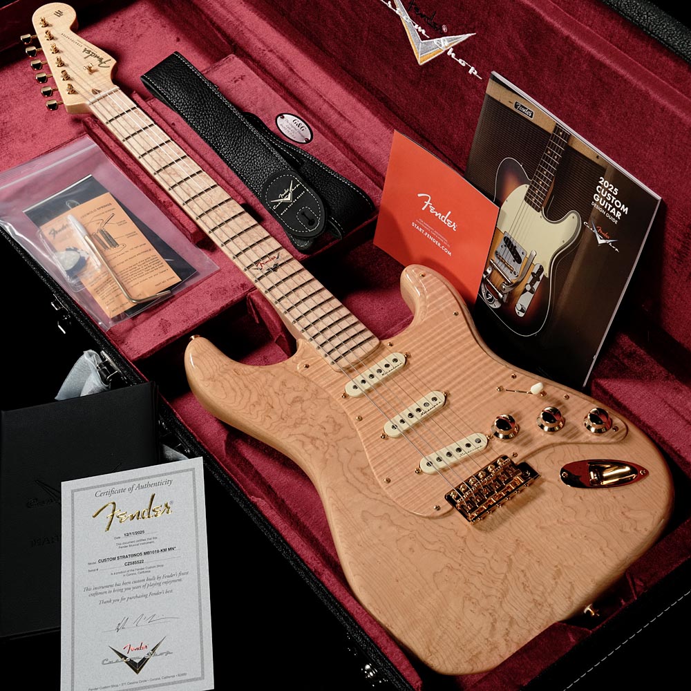 Fender Custom Shop / Master Built Custom Stratocaster 5A Birdseye