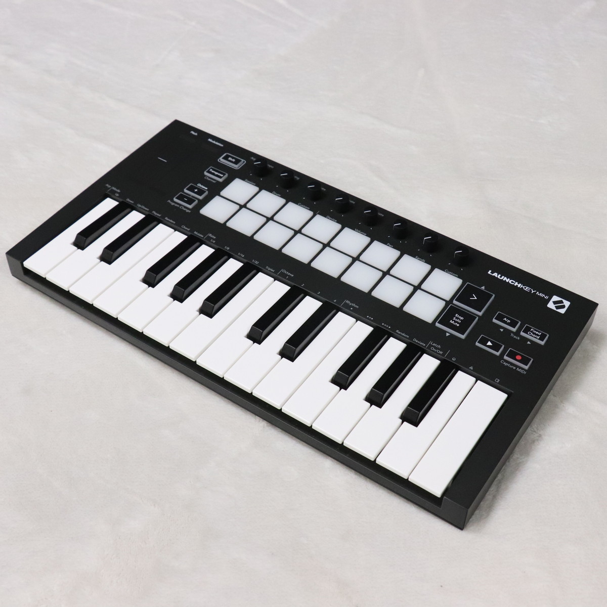 【中古】NOVATION / Launchkey Mini MK3 【梅田店】