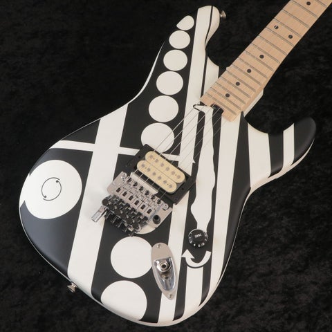 EVH / EVH Striped Series Circles  White and Black （重量:3.20kg）［新品アウトレット］ 【御茶ノ水本店】
