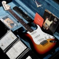 Fender Custom Shop / Custom Built 1969 Stratocaster Time Capsule 3-Color Sunburst 別注モデル【渋谷店】《長期店頭展示品アウトレット特価》《渋谷店セール》