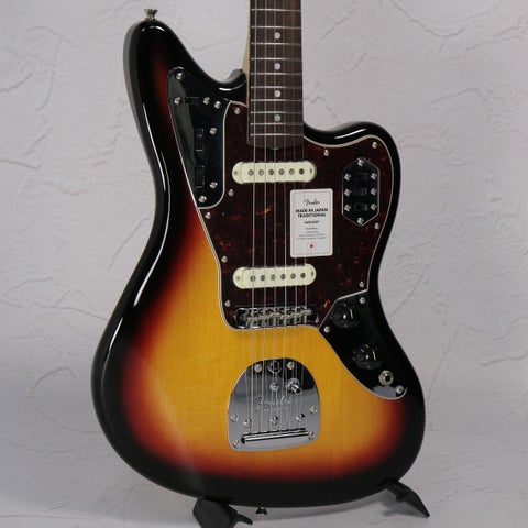 Fender / Made in Japan Traditional 60s Jaguar 3-Color Sunburst 【S