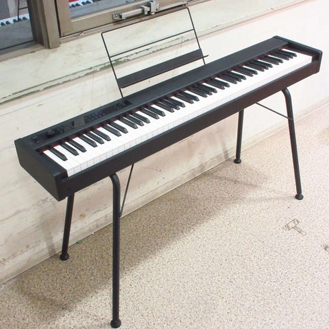 【中古】KORG / D1 スピーカーレスのスリム・ピアノ 【横浜店】