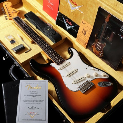 【中古】FENDER CUSTOM SHOP / Time Machine Series 1966 Stratocaster Deluxe Closet Classic 3-Color Sunburst【S/N:CZ560765】 【御茶ノ水本店】