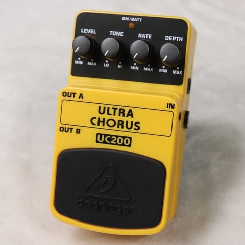 BEHRINGER ( ベリンガー ) TM300 チューブアンプモデラー 送料無料 | サウンドハウス BEHRINGER エフェクター 四点 (新古品三点＋中古品1点)