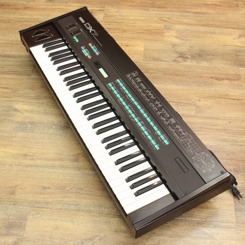 DX7 (シンセサイザー・キーボード × YAMAHA)の検索結果 | ギター