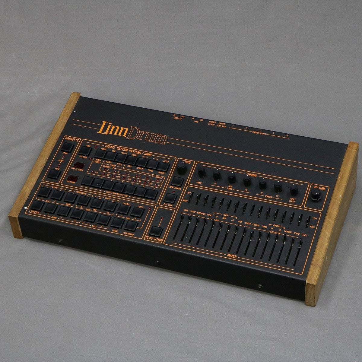ドラムマシン Linn Drum LM-2 ジャンク 中古】 LINN DRUM / LM-2 【VINTAGE】 【キーボードマート新宿】【新宿