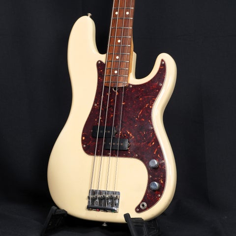 【中古】FENDER USA / American Standard Precision Bass -2008- Olympic White 【御茶ノ水本店FINEST GUITARS】