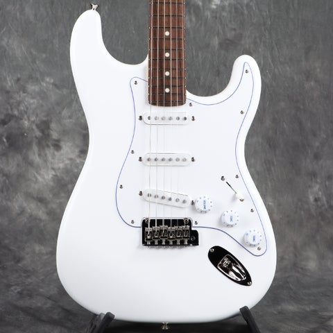 Fender / Made in Japan Limited Hybrid II Stratocaster Blanc Rosewood Fingerboard White フェンダー [限定モデル]【3.34kg】[S/N JD25022581]