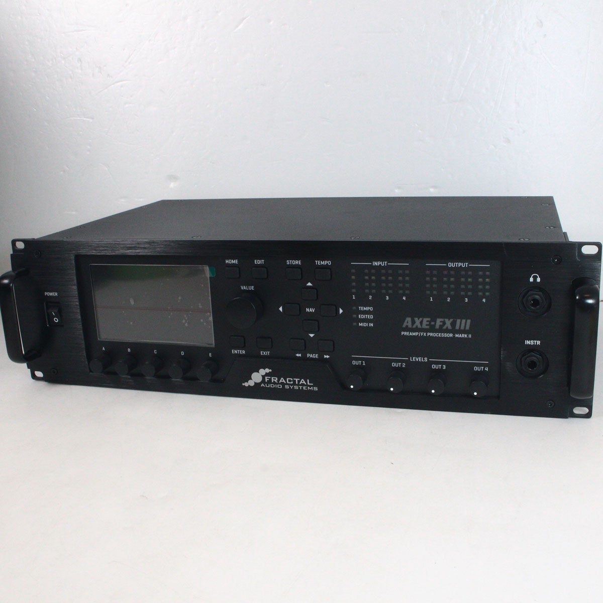 ▼中古品▼Fractal Audio AXE-FX III 中古】FRACTAL AUDIO SYSTEMS / AXE-FX III Mark-II Standard 【渋谷店