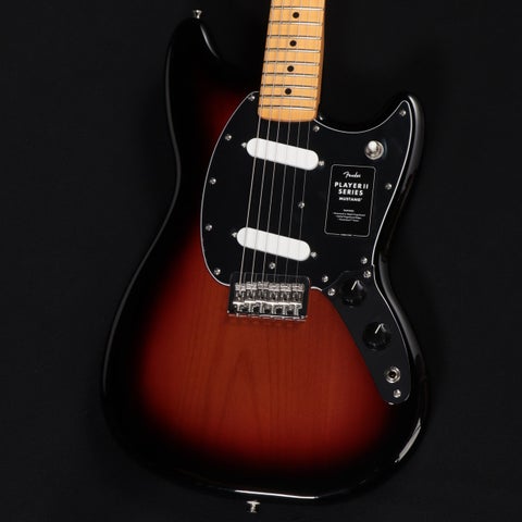 Fender / Player II Mustang Maple 3-Color Sunburst ≪S/N:MX25130430≫ 【心斎橋店】