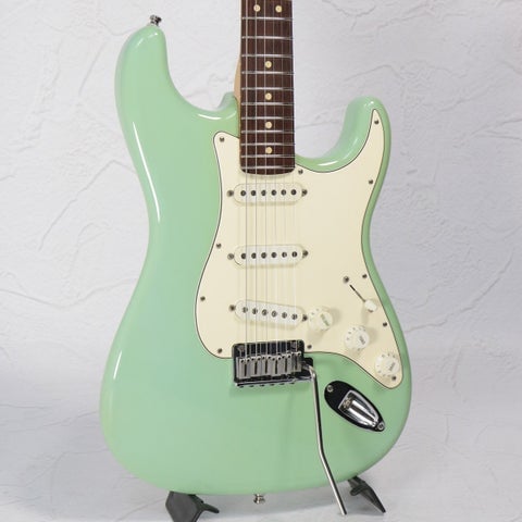 ストラトキャスタータイプ × 200,000円〜459,999円 × B：かなり、傷