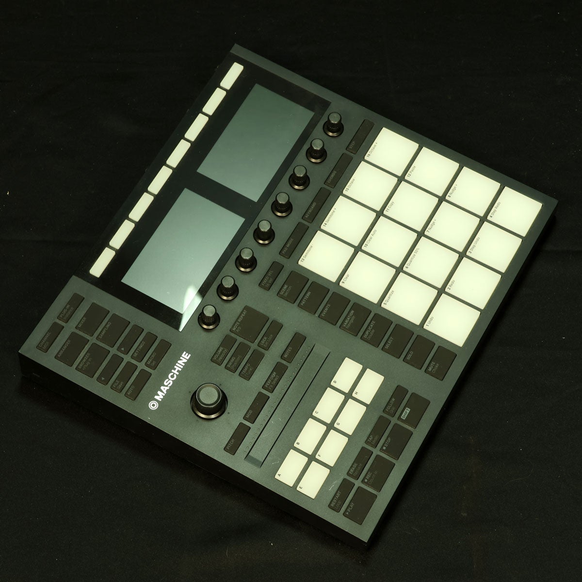 中古】NATIVE INSTRUMENTS / MASCHINE MK3 【福岡店】 | MIDI