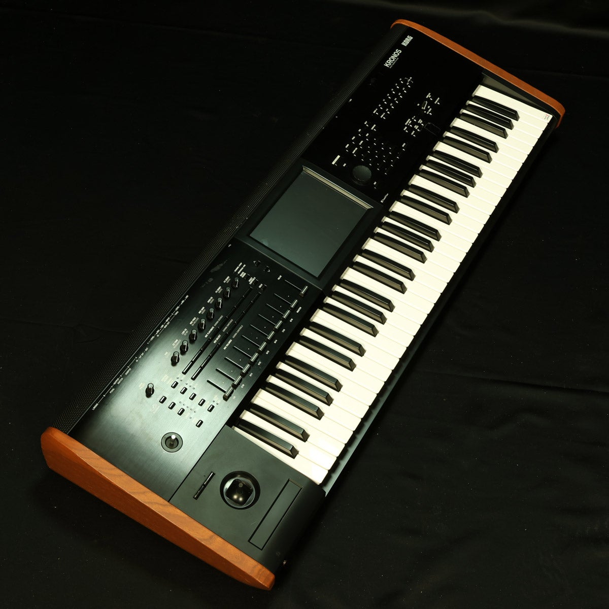 中古】KORG / KRONOS2-61 【福岡店】【値下げ】 | ～61鍵盤 | イシバシ楽器