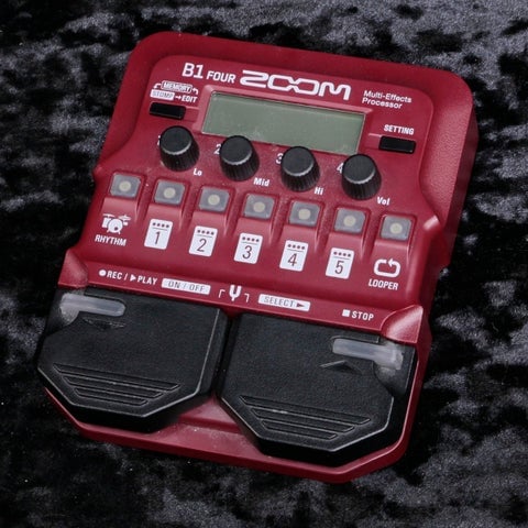 【中古】ZOOM / B1 Four Bass Multi-Effects Processor【新宿店】