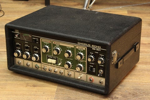 【中古】 ROLAND / RE-301 Chorus Echo 【VINTAGE】 【キーボードマート新宿】【新宿店】【3/23 値下げ！】