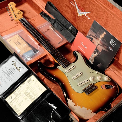 【中古】Fender Custom Shop / 1961 Stratocaster Heavy Relic Super Faded/Aged 3 Tone Sunburst 【渋谷店】