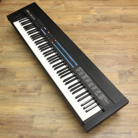 YAMAHA KX88 MIDI Master Keyboard ハードケース付　中古 Yamaha KX88 MIDIマスターキーボード 88鍵 純正ハードケース付 - メルカリ